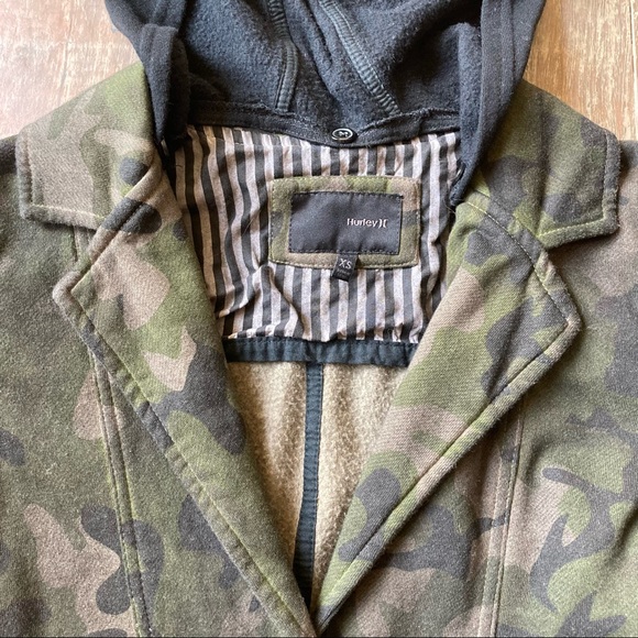 Hurley camo stretch jacket - Picture 5 of 7